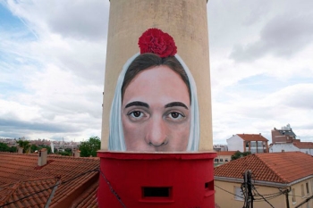 El mural pretende alzar la voz en un área "tradicionalmente olvidada por las Administraciones"