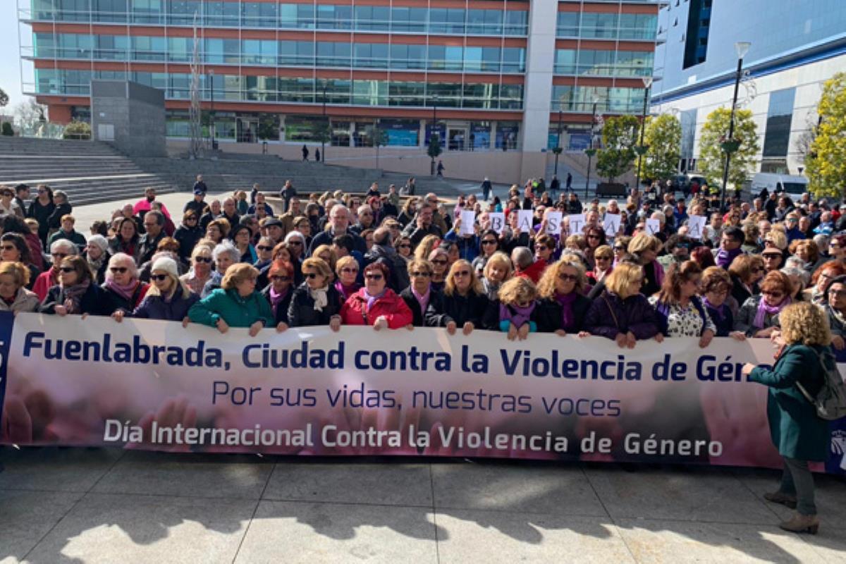 'Por sus vidas, nuestras voces', rezaba la pancarta de la concentración