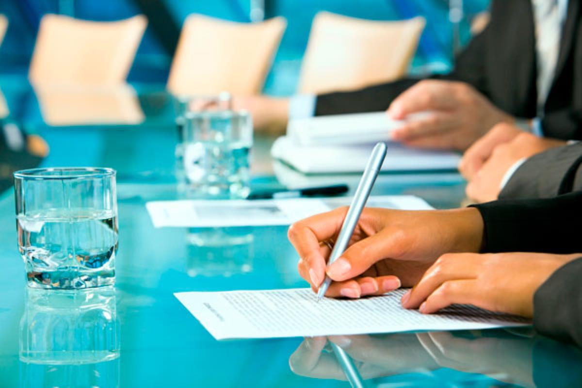 Los contratos que superen los 100.000 euros contarán obligatoriamente con una cláusula de transparencia fiscal