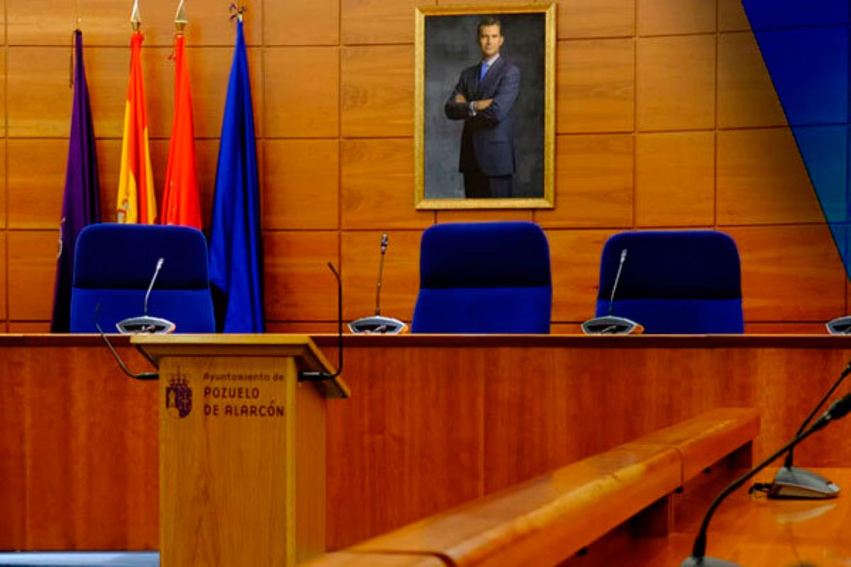 El Equipo del Gobierno (PP y VOX) rechazan la propuesta socialista de lograr una revista municipal más “plural”