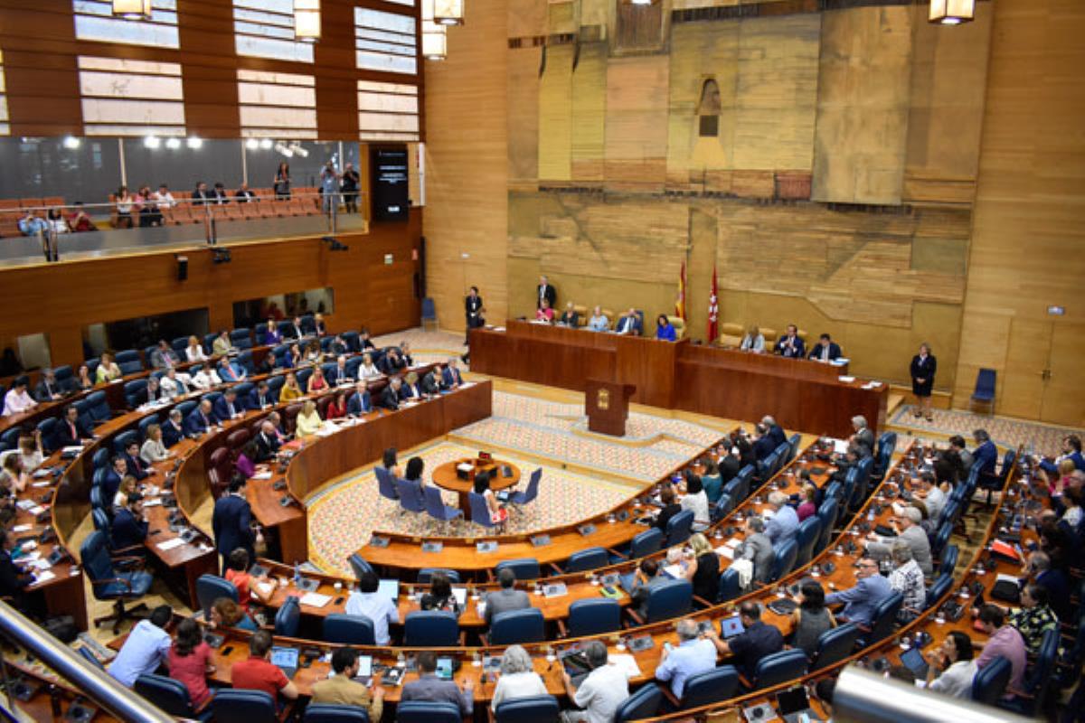 En el foco de las críticas se encuentran los colegios inacabados de la región, la situación de los hospitales públicos y la política fiscal