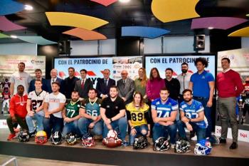 En la sede de LaLiga, con la presencia del presidente de la Liga de Fútbol Profesional, Javier Tebas, y del presidente de la Federación Española de Fútbol Americano (FEFA), Enrique García de Castro