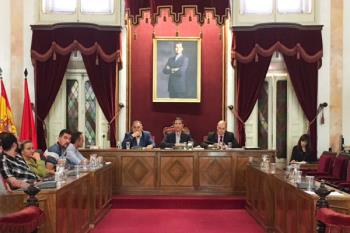 La oposición se niega a participar en el debate sobre la gestión de la Junta de Gobierno local
