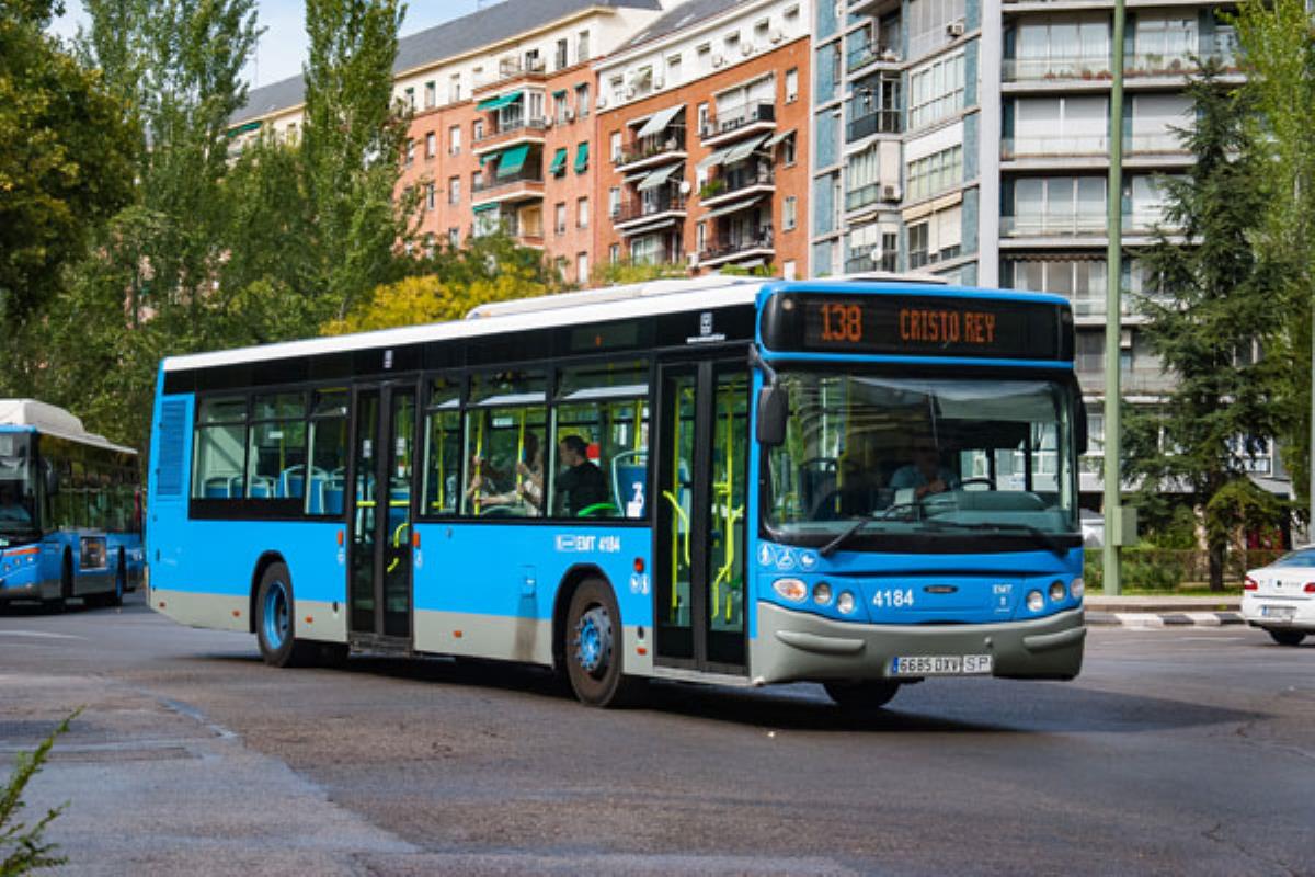 La línea 138 de EMT (Cristo Rey- Aluche) ha visto ampliado su recorrido recientemente