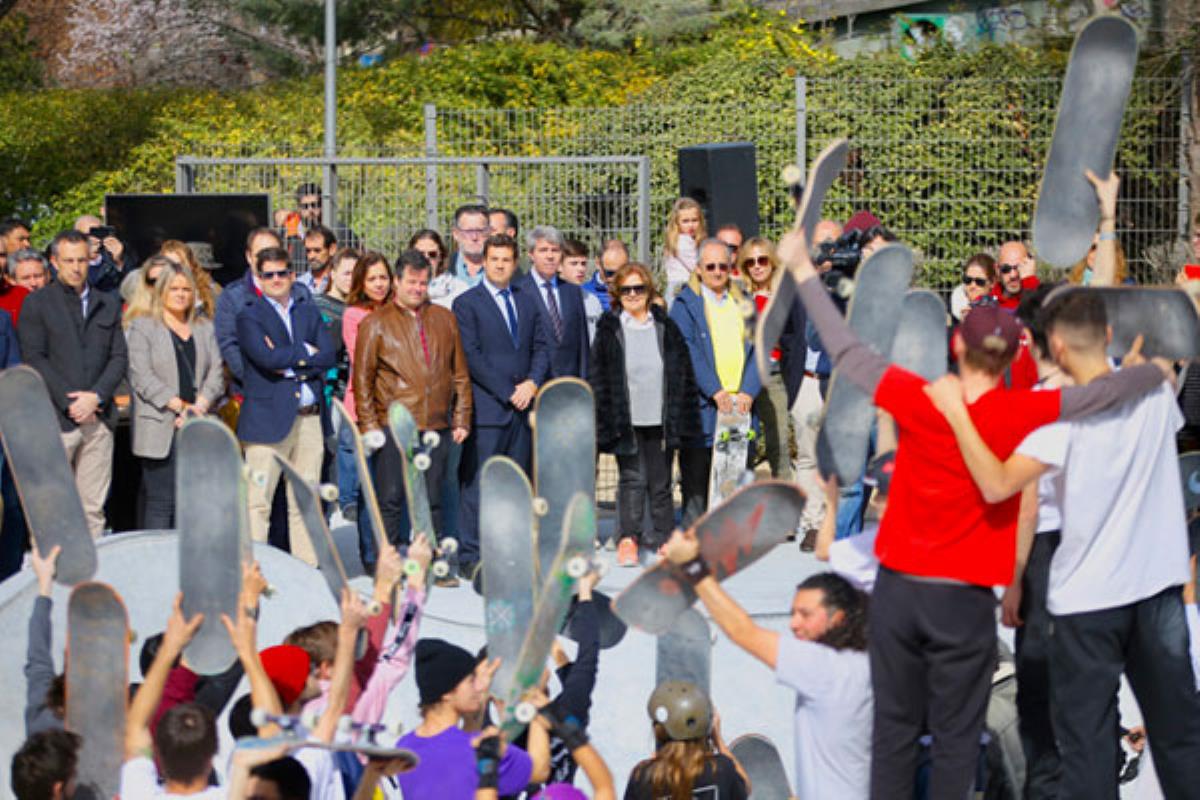 Representantes institucionales han conmemorado al fallecido en los atentados de Londres de 2017