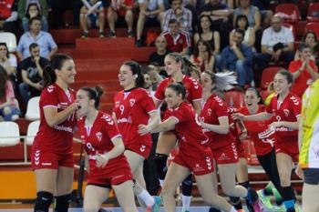 Alcobendas coloca a sus equipos en las máximas categorías del balonmano nacional