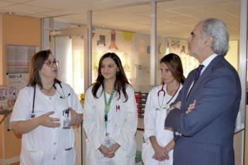 El consejero de Sanidad, Enrique Ruiz Escudero, ha visitado esta nueva Unidad y la remodelada Unidad de Neonatología