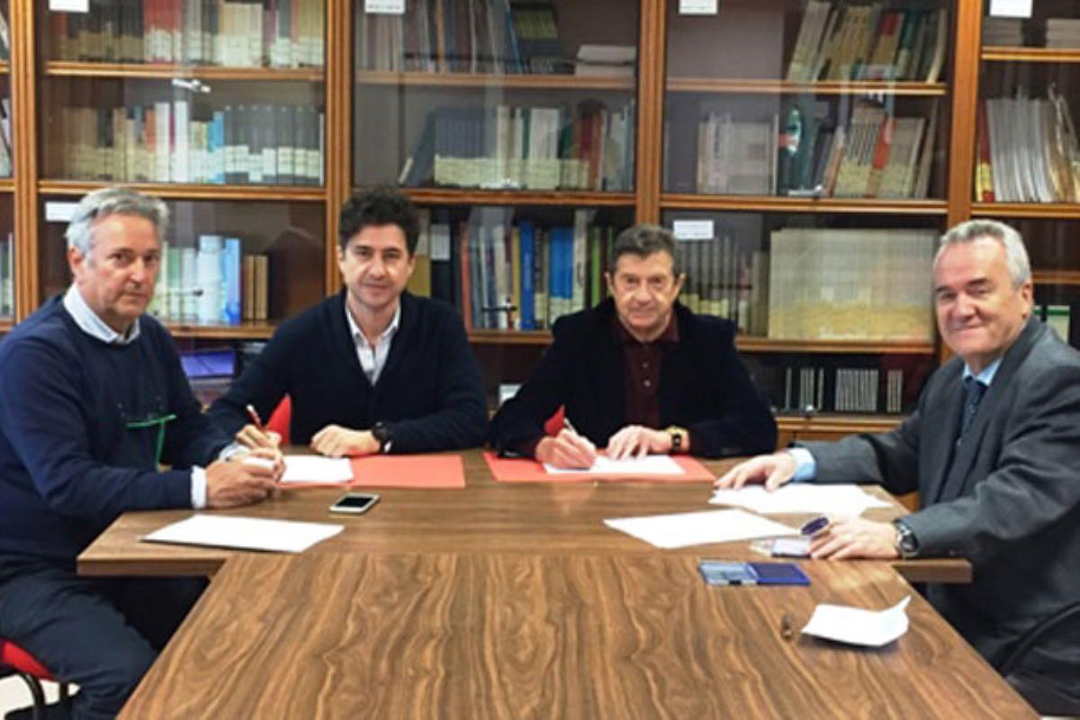 Se mejorará la limpieza de viales y aceras, conservación de monolitos, zonas verdes interiores y mantenimiento de infraestructuras