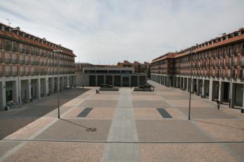 Quiere aliviar las cargas económicas y tributarias de ciudadanos y empresas de la ciudad