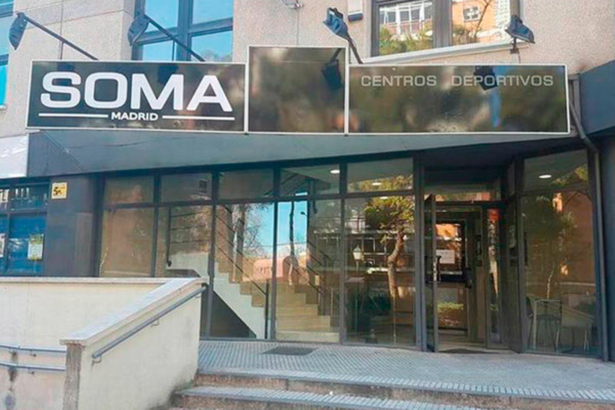 La concejala de Consumo y la concejala-presidenta de la Junta Municipal de Distrito III se han reunido con los afectados