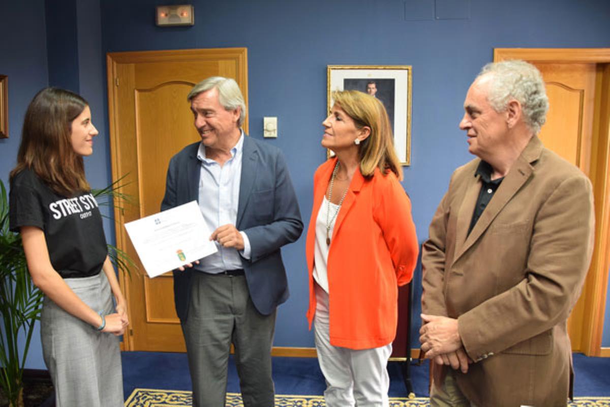 Para continuar con sus estudios en la Universidad Francisco de Vitoria