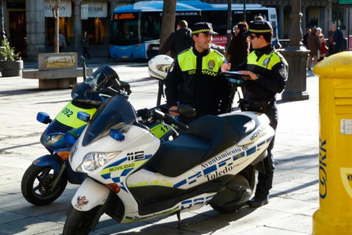 El incremento de trabajo y la falta de profesionales en plantilla desbordan a los agentes