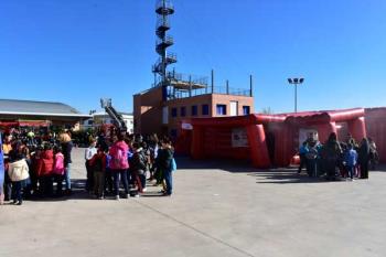 Más de 600 escolares visitan el Parque de Bomberos de la localidad durante la Semana de la Prevención de Incendios