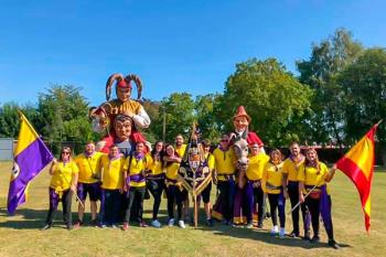 Nuestra comparsa participó en el Encuentro Internacional de Gigantes celebrado en Bélgica