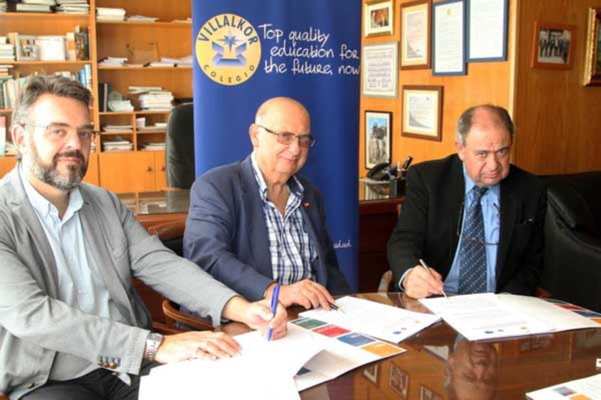 Se trata de un proyecto único de innovación educativa basado en el cloud learning