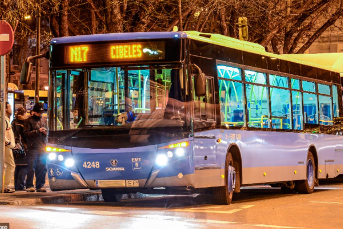 Los autobuses nocturnos de EMT reducen sus horarios durante todo agosto
