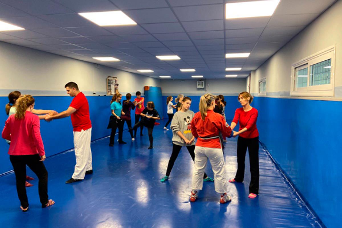 La concejala delegada de Deportes, Sofía Miranda, ha participado en este seminario de Hortaleza