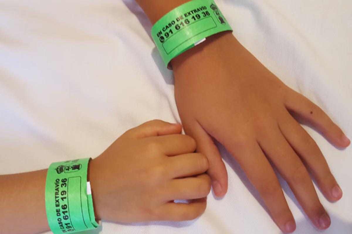 Con el fin de poder localizarles rápidamente en caso de que se pierdan o desorienten