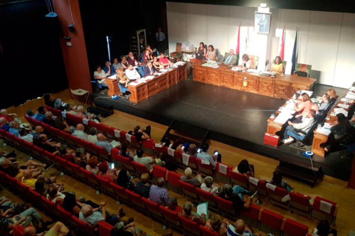 Fuentes del partido aseguran que las políticas socialistas traerán consecuencias “catastróficas”