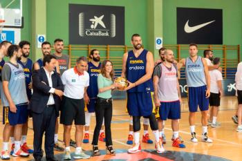 CentroCentro acoge la copa de Campeones del Mundo de la selección masculina de baloncesto y la de las Campeonas del Eurobasket Femenino
