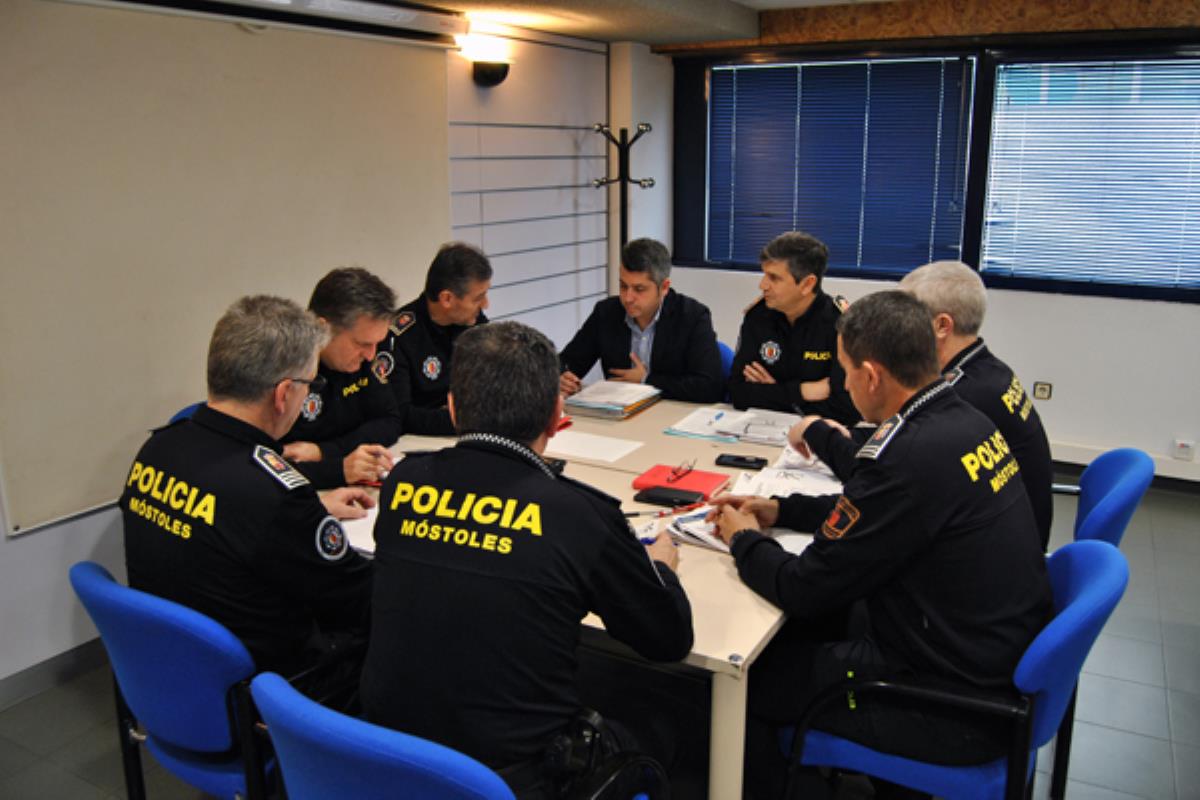 Los mostoleños califican con un 4,5 sobre 5 los servicios policiales del último año