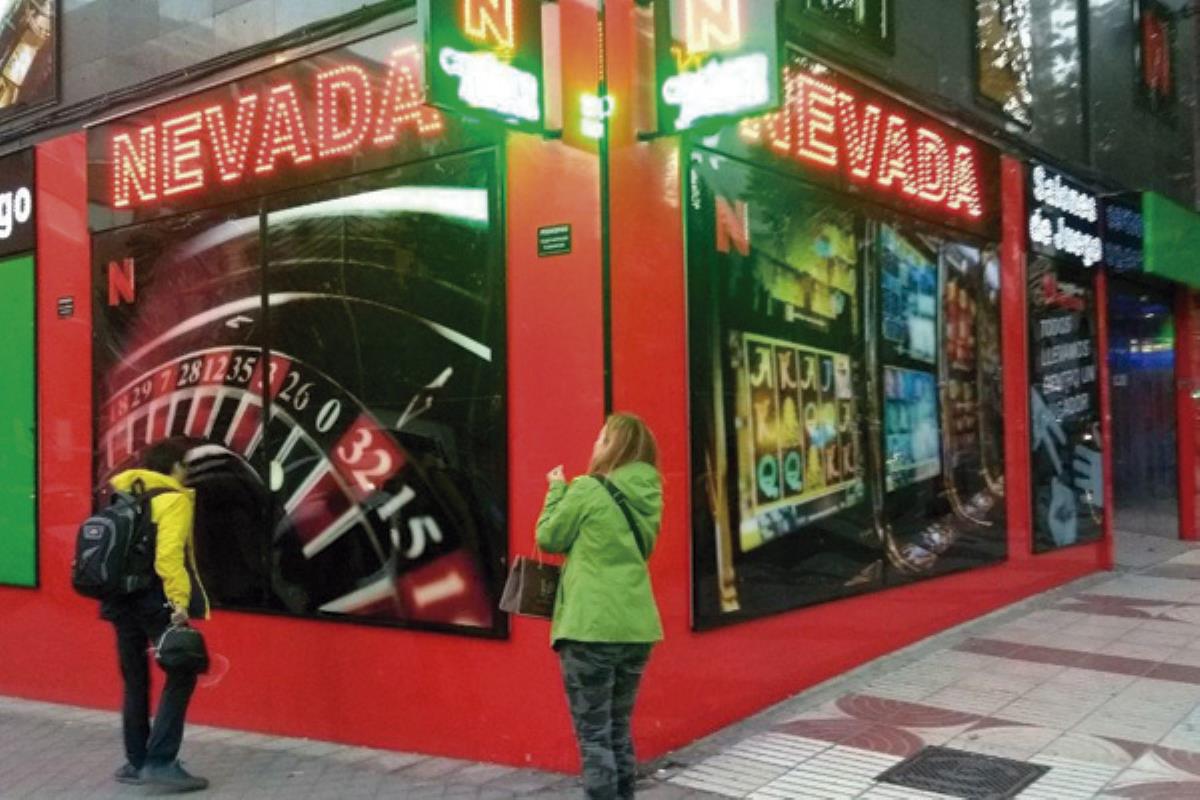 Es el cuarto distrito de Madrid que más casas de apuestas concentra, con 61 espacios