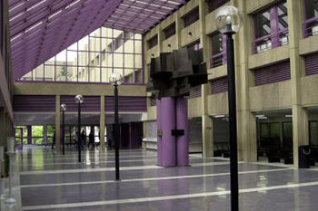 La Plataforma en Defensa del centro sanitario recogerá firmas tras el desplome de un ascensor