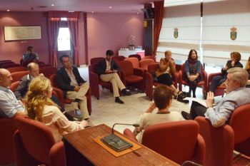 Los temas principales que han tratado han sido limpieza, transportes, ruidos, el hospital oncológico, aparcamientos o el mantenimiento de viales