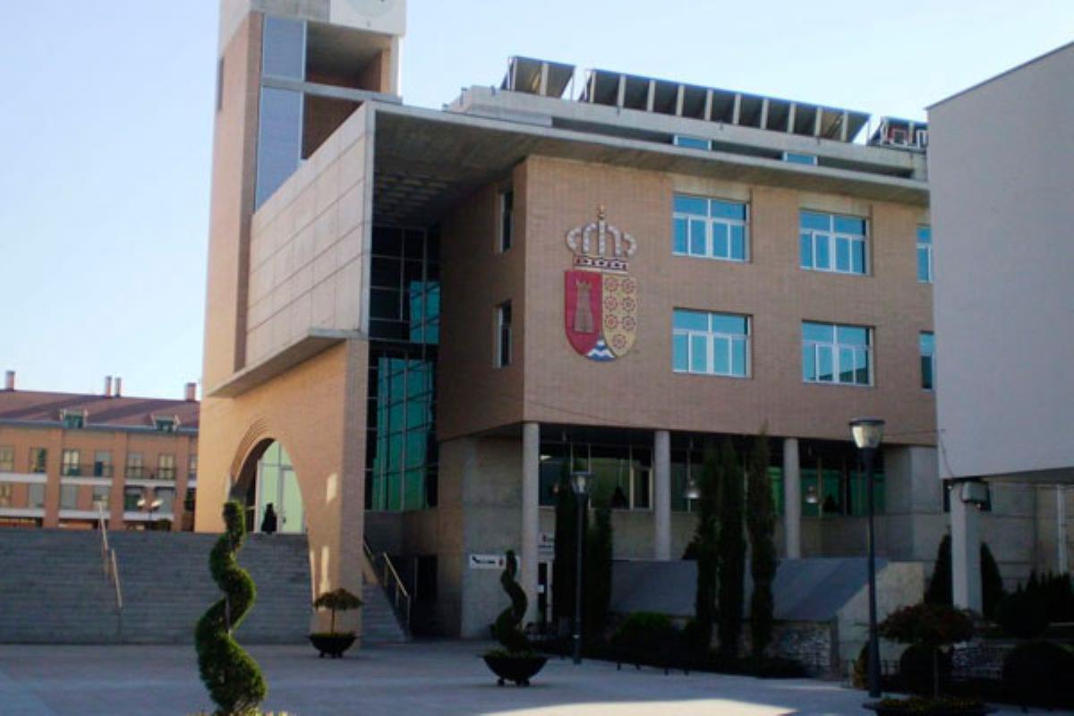El Ayuntamiento de Arroyomolinos pone el foco sobre la inversión en el ámbito social