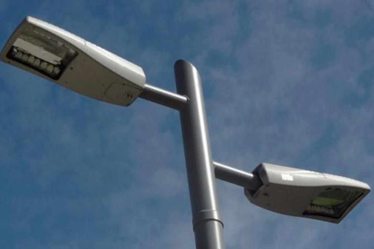 Arranca la renovación de las luminarias que conforman el alumbrado público por bombillas LED