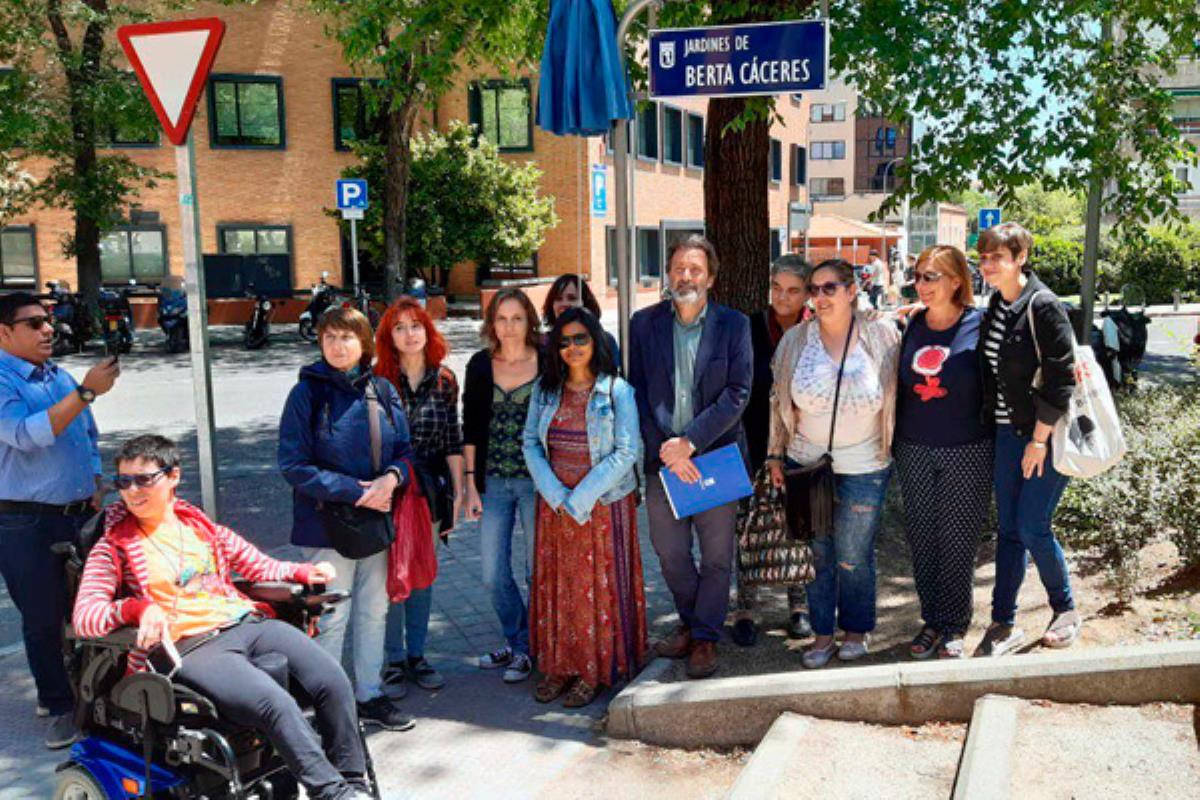 Dos zonas verdes llevarán el nombre de cada uno de ellos en Chamartín y Chamberí