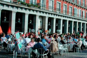 La alcaldesa de Madrid y el director general de la Organización Mundial de Turismo (OMT) firmarán por un turismo sostenible