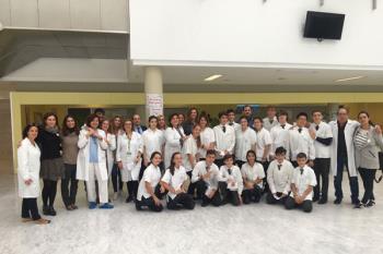 Alumnos del colegio San Jaime han participado en la maratón de donación de sangre, celebrada en el Hospital Puerta de Hierro