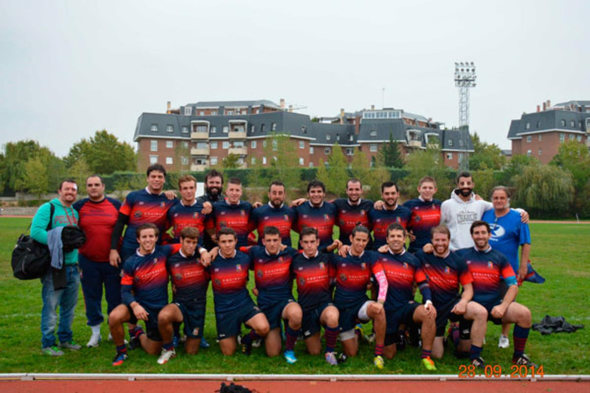 El PSOE se queja de que esta acción dejará a "cientos de deportistas sin campo de entrenamiento y competición"