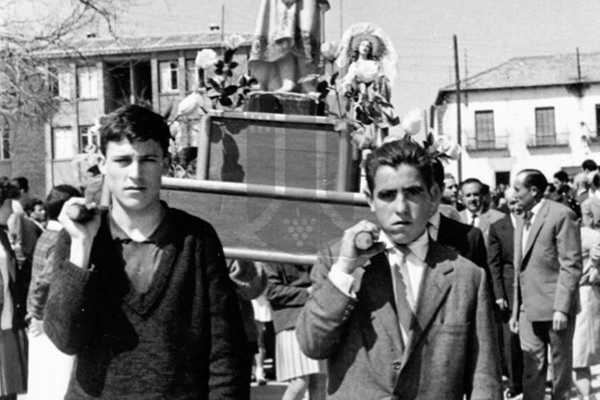 El ayuntamiento rememora el pasado de la ciudad con la moda #TBT