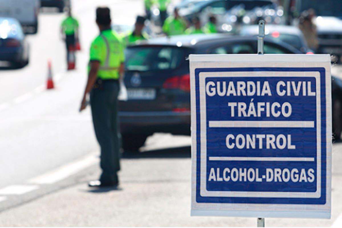 La DGT nos alerta sobre los efectos secundarios de algunos medicamentos, que además pueden dar falsos positivos en controles de drogas