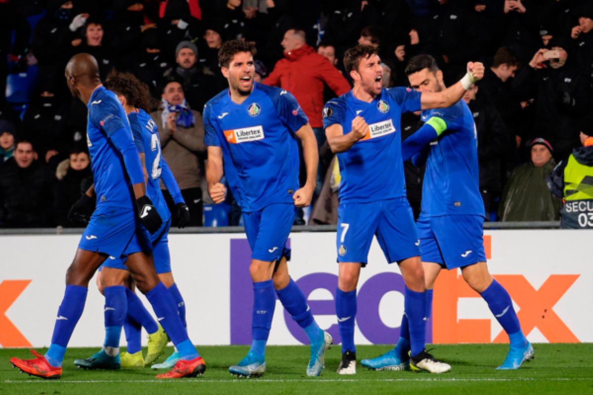 El Geta logra el pase a la siguiente ronda goleando 3-0 en la gran fiesta del Coliseum