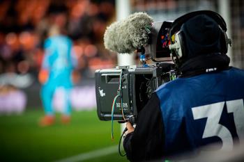 La nueva plataforma online de Mediaset, ha comprado los derechos para emitir La Liga, la Champions, la Europa League y la liga de Segunda División