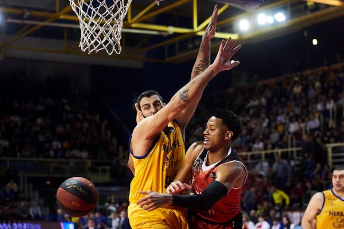 La crisis provocada por la pandemia del coronavirus ha motivado esta decisión