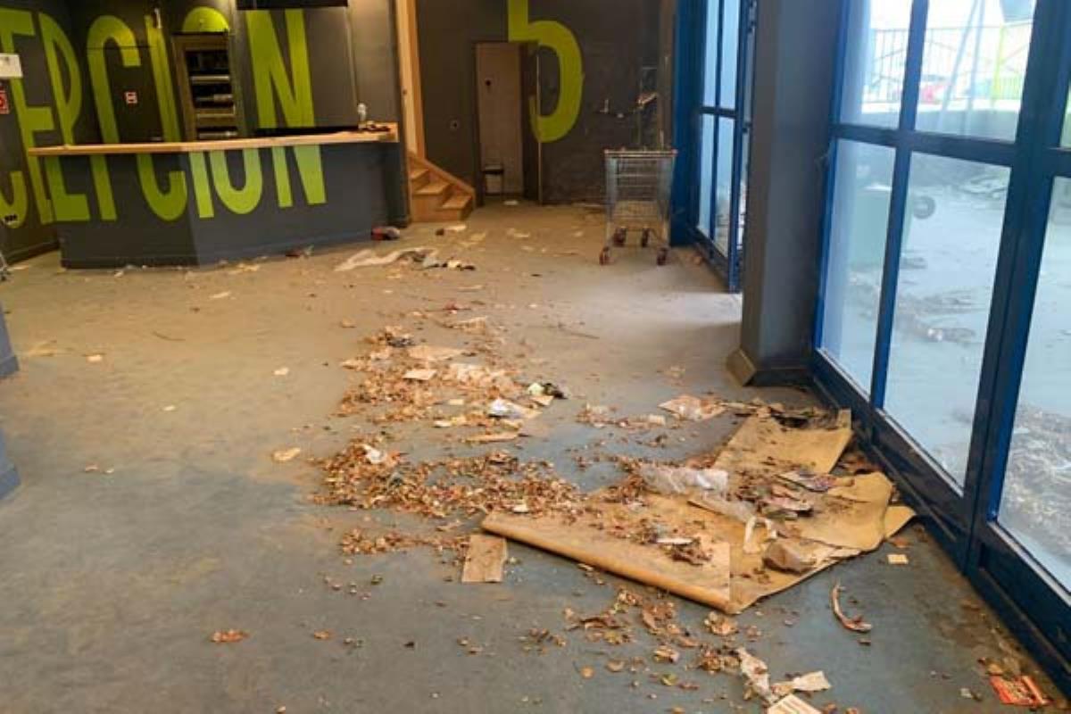 Natalia de Andrés asegura que se han gastado más de 40.000 euros a pesar de que la escuela lleva ocho años cerrada