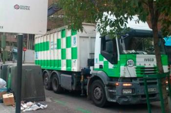 El Ayuntamiento de Madrid solicita a vecinos y comerciantes que no saquen sus basuras hasta la tarde del 25 