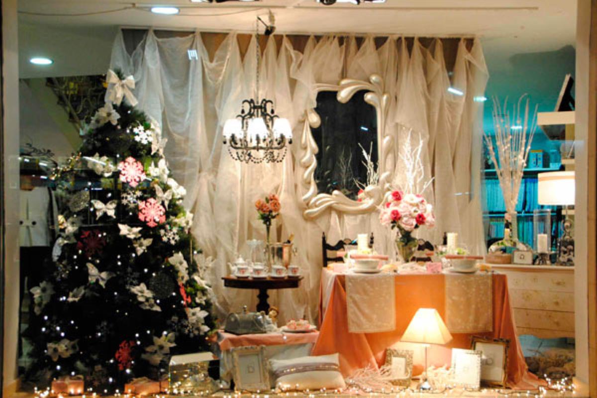 En virtud de la campaña se recogerán tapones de plástico para financiar los vasos retornables de las fiestas 