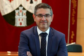 Acera ha lanzado una página, al margen de la del PSOE, más personalista