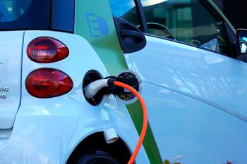 Lee toda la noticia 'Nuevas ayudas para la compra de vehículos eléctricos'