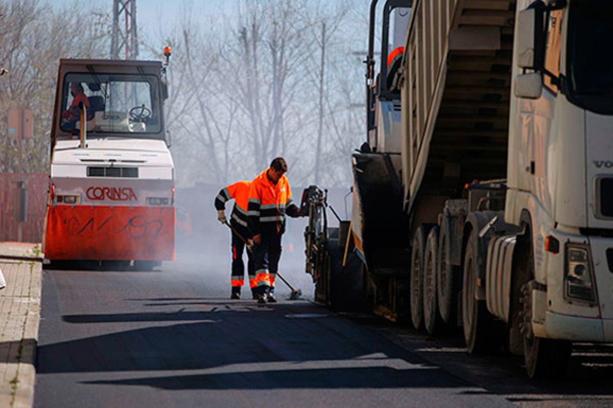 Las obras de asfaltado afectarán a los tres distritos de la localidad durante la temporada estival