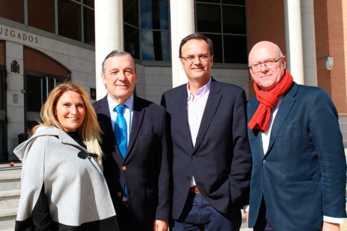 La portavoz de Cs Getafe, y el diputado de Cs, Paco Lara, visitan la sede judicial de la ciudad