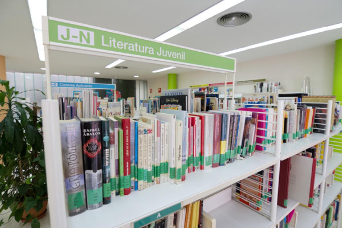 Las Bibliotecas Municipales de Sanse permanecerán abiertas con diferentes propuestas para exprimir el verano, hasta el 15 de septiembre