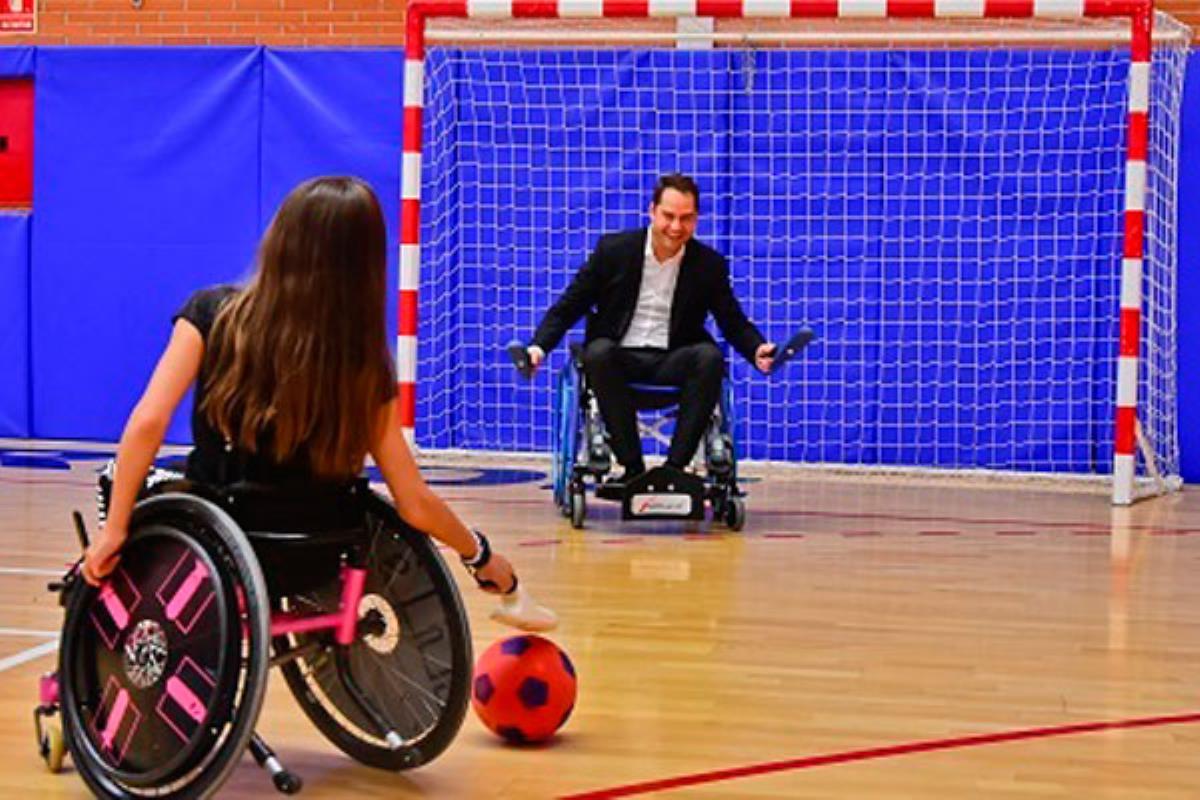 Se dará la oportunidad a otras personas de participar para que comprueben como se práctica este deporte.