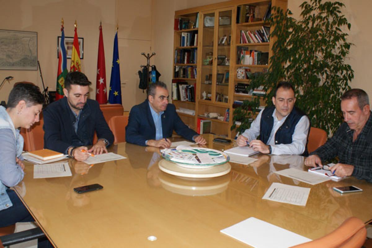 El programa, financiado íntegramente por fondos municipales, abarcará cinco áreas de la localidad