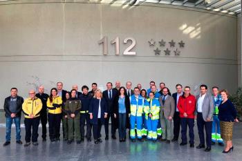 Durante la jornada del 24 al 25 de diciembre, con el objetivo de "felicitar las fiestas a los trabajadores"